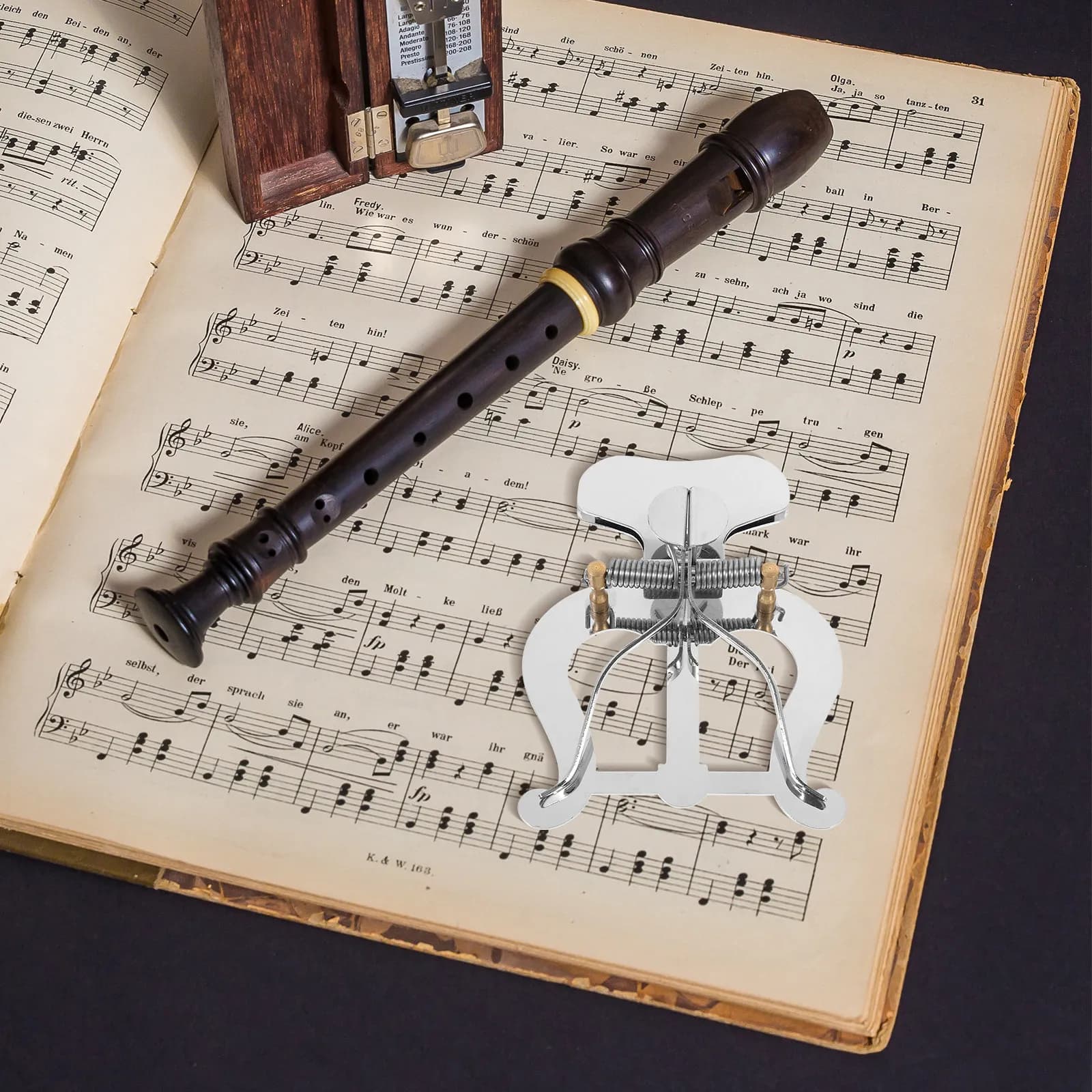 Kit de Clipes para Partituras de Música (1 Conjunto) para Trombone, Flauta e Saxofone, Portátil, com Pano de Limpeza e Bolsa de Armazenamento, Fixação Segura e Acabamento de Qualidade