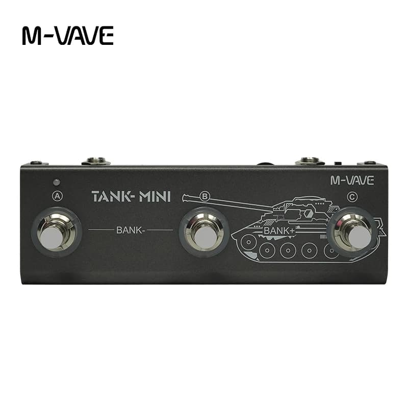 Pedal de guitarra M-Wave Tank Mini preto com design de tanque de guerra e botões 'BANK-', 'B' e 'BANK+'.