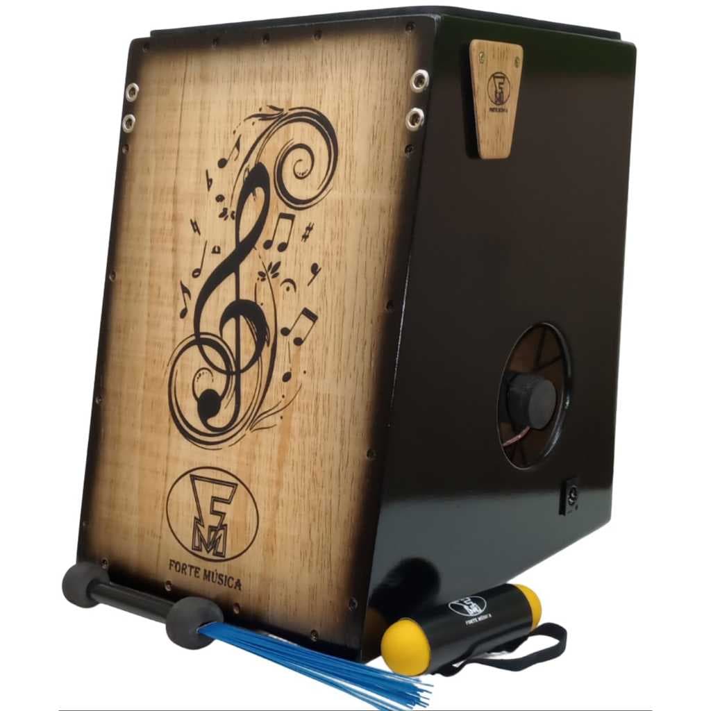 Cajon eletroacústico FM com estampa musical e logo da marca Forte Música