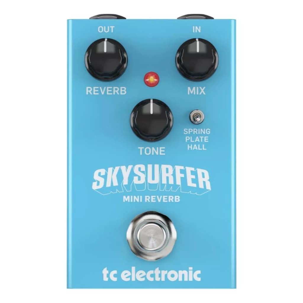 Pedal de efeitos Skysurfer Mini Reverb da TC Electronic, azul com botões pretos e prateados.