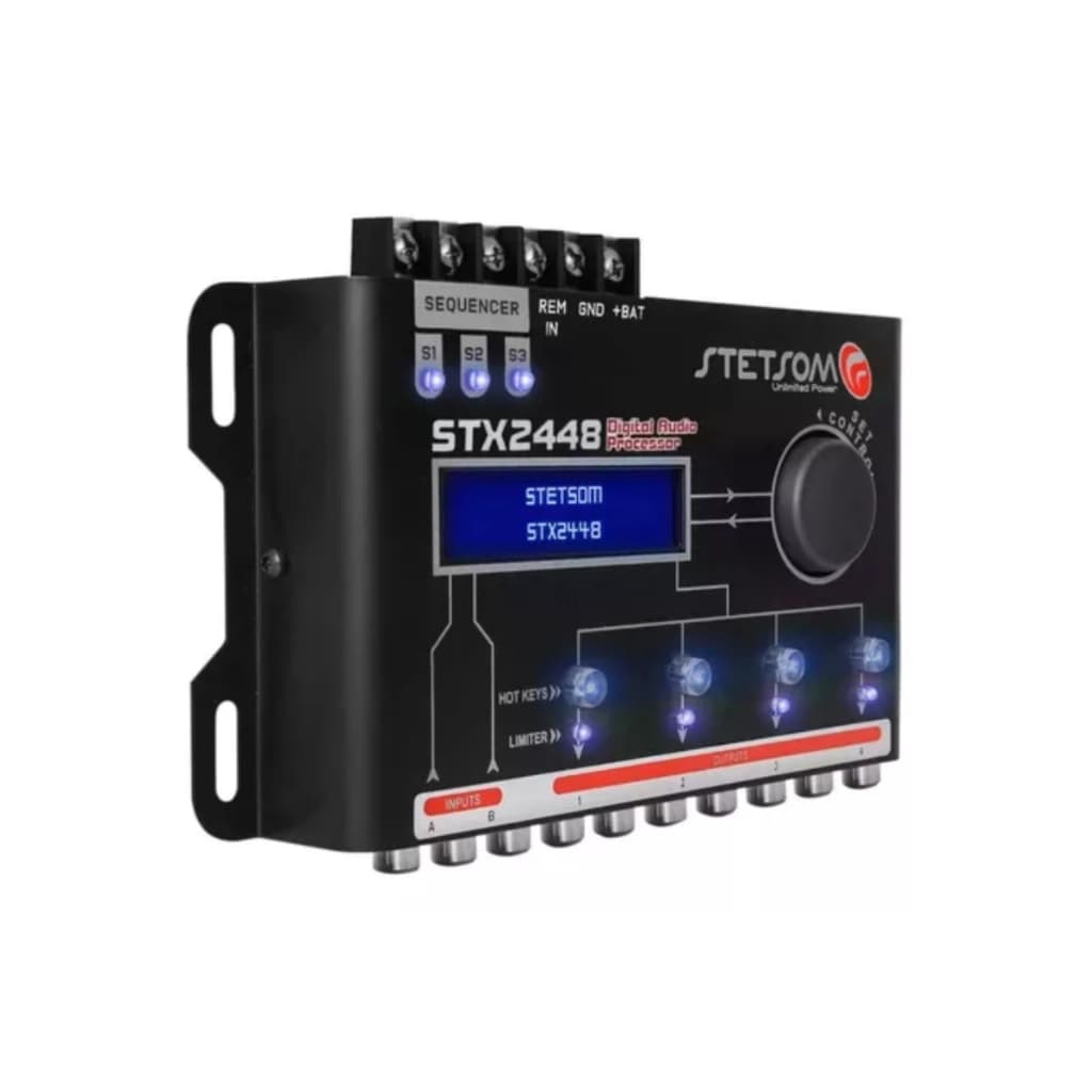 Processador de áudio digital STX2448 da Stetsom, preto com display azul e botões de controle