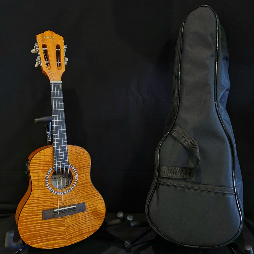 Cavaco/Cavaquinho Elétrico Mahogany Special VCC-630OEQ MS Vogga+Capa Para Cavaco/Cavaquinho Luxo C&D