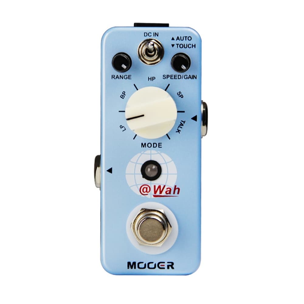 Pedal de efeito Mooer MFT3 Wah Digital Automático para guitarra, azul claro, fundo branco