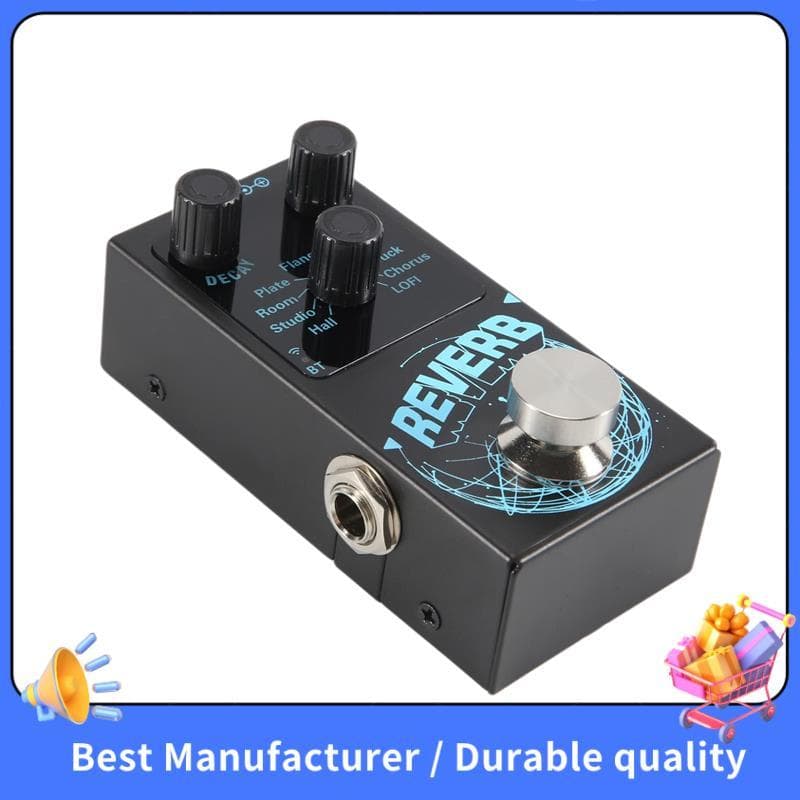 Efeito pedal digital para guitarras, preto com detalhes em azul, botões Decay, Plate, Room, Studio, Hall, texto REVERB, conector de entrada e saída
