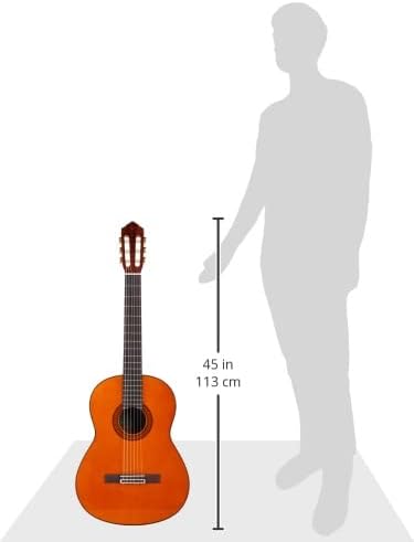 Violão clássico Yamaha C80II com cordas de nylon ao lado de silhueta humana para comparação de tamanho