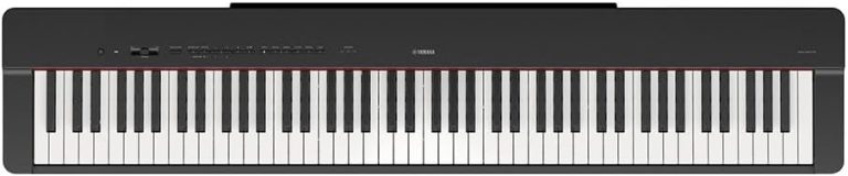 Piano digital Yamaha P-225B preto com 88 teclas sensíveis e botões de controle na parte superior