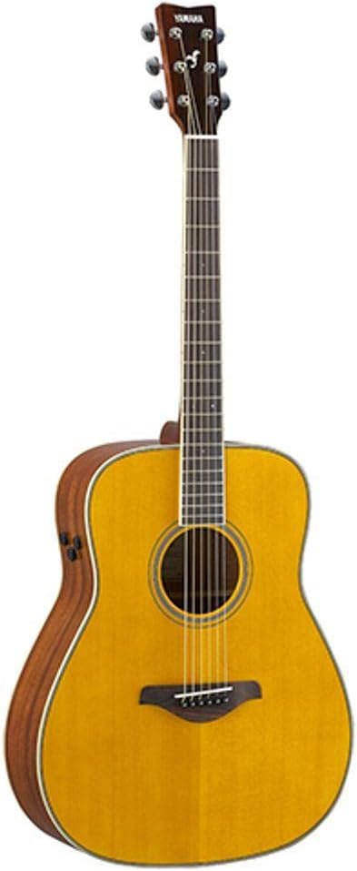 Violão Yamaha FG-TA Transacústico com tampo spruce maciço natural, corpo dreadnought amarelo natural, braço e cabeça em madeira escura, tarraxas cromadas e sistema transacústico embutido.
