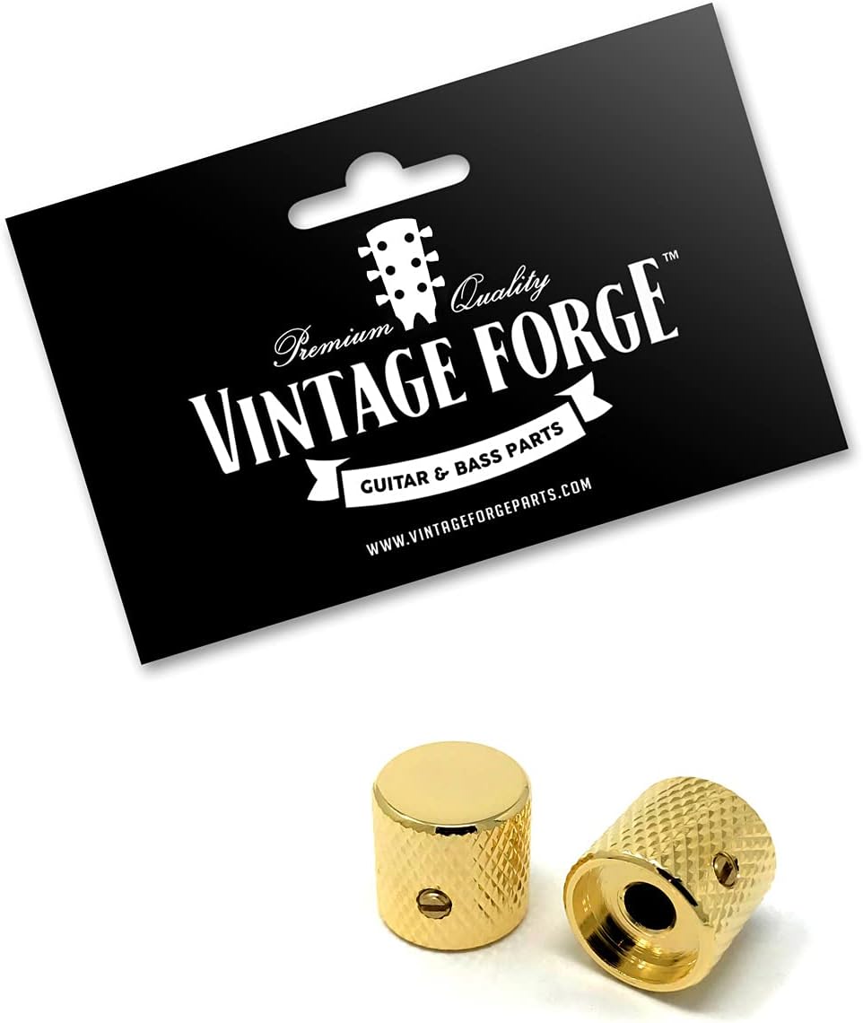 Botões metálicos dourados para guitarra e contrabaixo da marca Vintage Forge com embalagem preta.