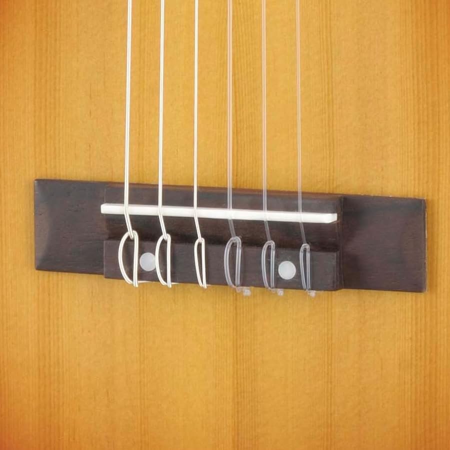 Ponte da Yamaha GL-1 Guitalele com cordas em nylon amarradas