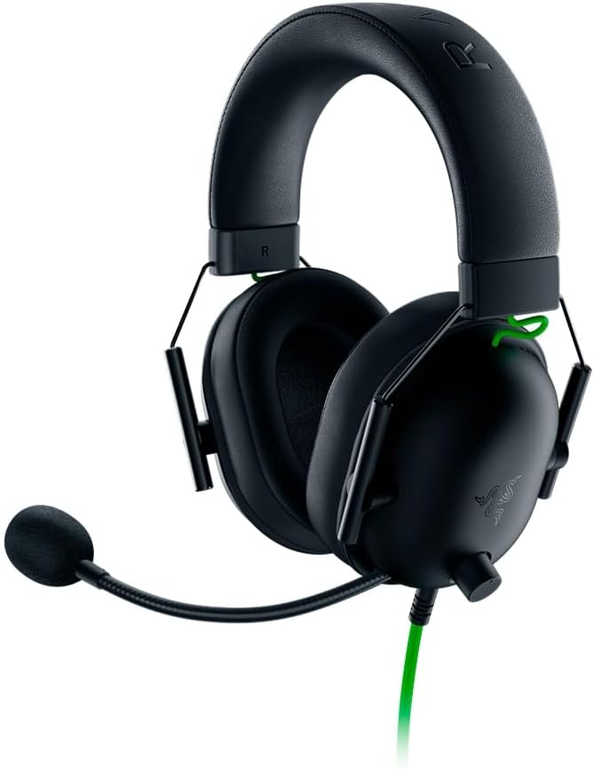 Headset gamer Razer Blackshark V2 X P2 over-ear preto com microfone e cabo verde