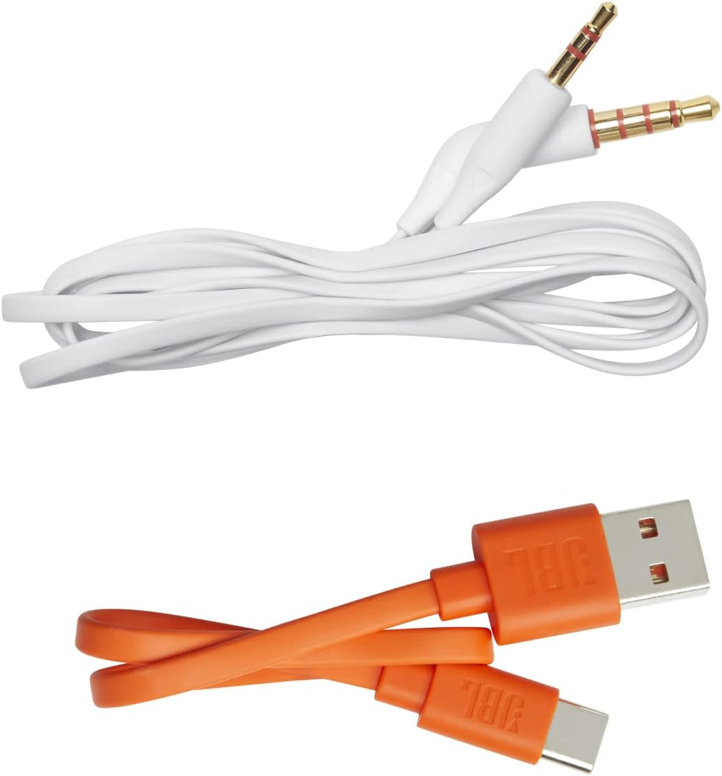 Cabos acessórios do fone JBL Tune 710BT branco e laranja cabo USB tipo C e cabo auxiliar 3,5mm