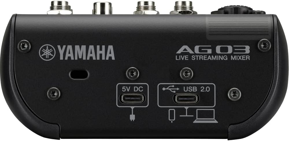 Conexões traseiras da mesa de som Yamaha AG03MK2 preta com USB 2.0 e entrada DC 5V