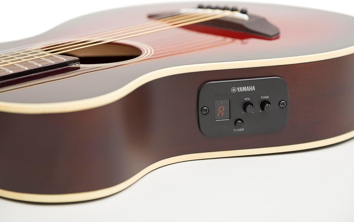 Painel eletrônico com afinador digital, volume e tonalidade do violão Yamaha APXT2 BL