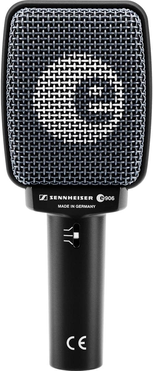 Microfone Sennheiser E906 preto com grade metálica e controle tonal, produto profissional