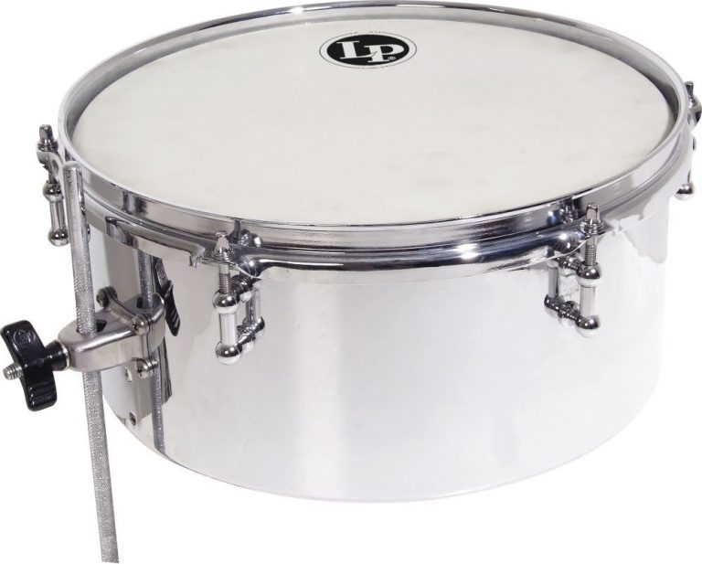 Timbale cromado Latin Percussion 5,5x13 polegadas instrumento musical percussão com ferragens ajustáveis e suporte lateral.