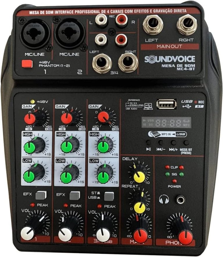 Mesa de som mixer SoundVoice Bluetooth USB 4 canais MC4-BT com controles de ganho, equalização, delay e conexões diversas para áudio profissional.