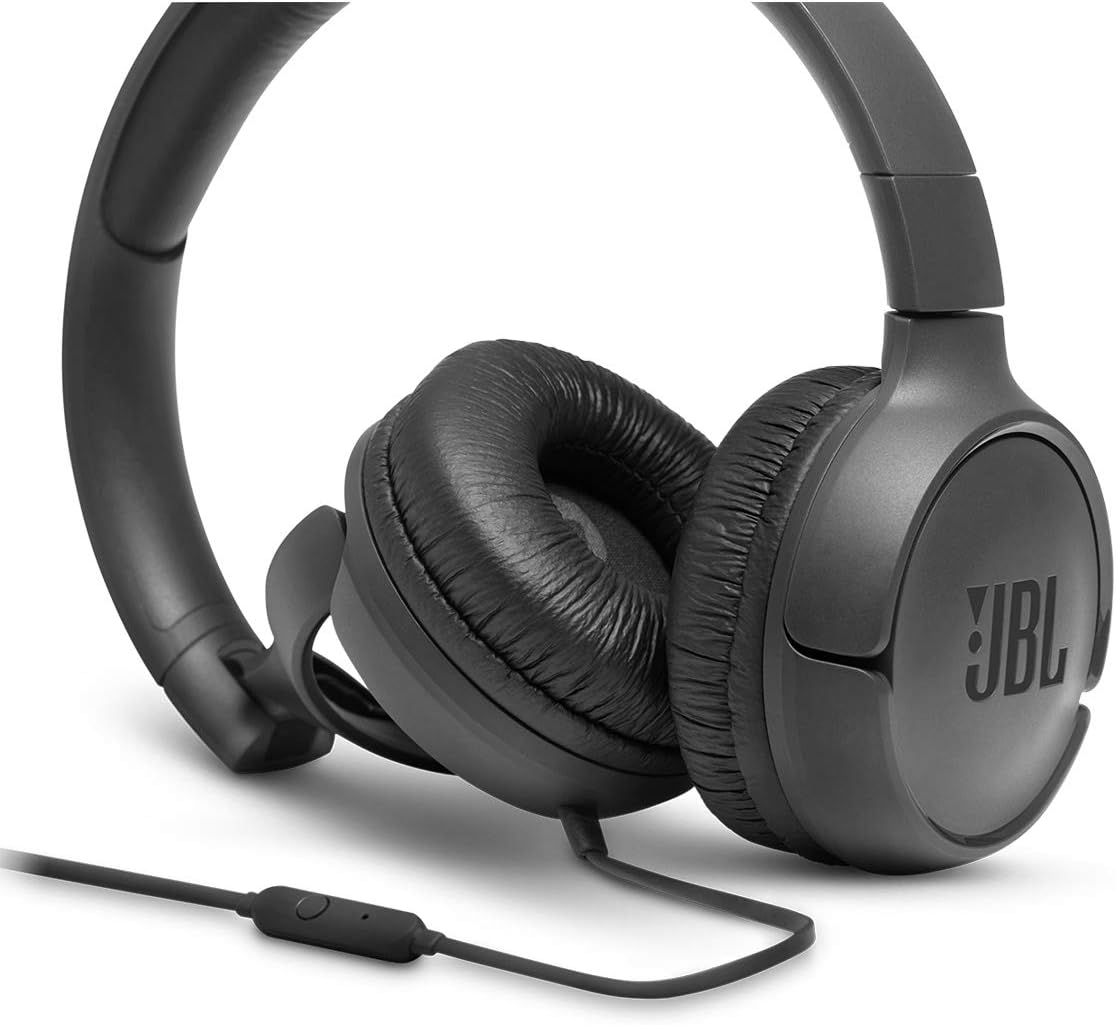 Fone JBL Tune 500 preto com fio e controle embutido no cabo