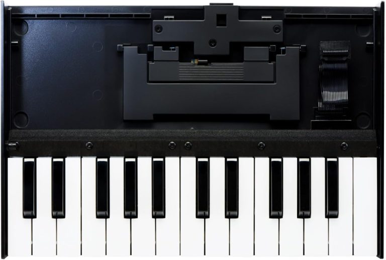 Teclado Roland K-25M Boutique MIDI 25 teclas com dock USB vista superior