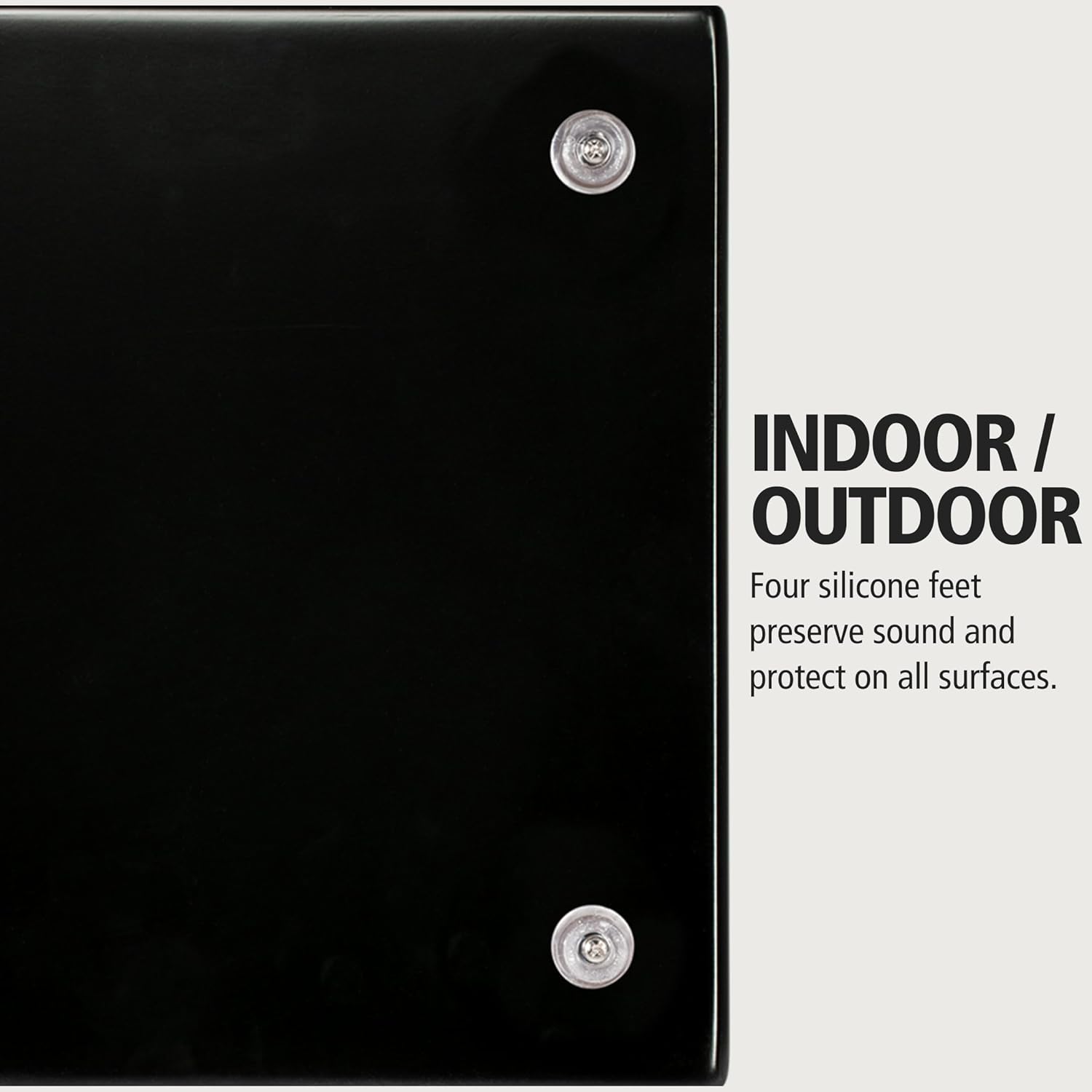 Base do Meinl Subwoofer Cajon com quatro pés de silicone para proteção e preservação do som.