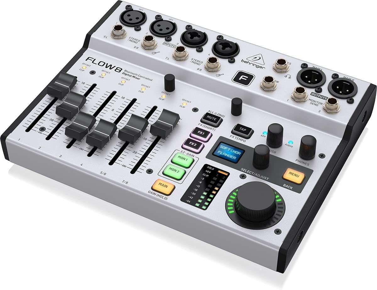 Mesa de som digital Behringer Flow 8 com 8 canais, Bluetooth, controles e conexões visíveis em ângulo frontal direito.