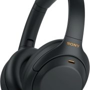 Fone de ouvido Sony WH-1000XM4 preto com cancelamento de ruído ativo e design confortável