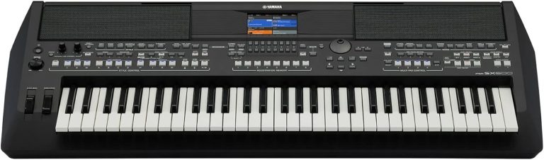 Teclado arranjador Yamaha PSR-SX600 61 teclas com painel completo e alto-falantes integrados