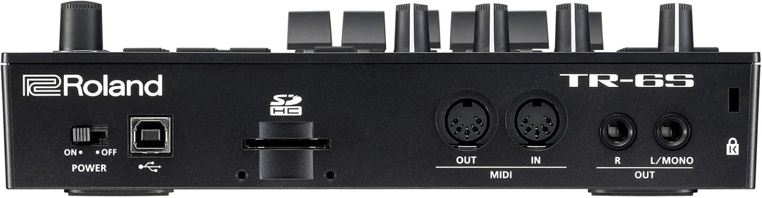 Traseira do Roland TR-6S bateria eletrônica mostrando conexões USB, MIDI, SD e saídas de áudio.