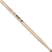 Baqueta Vic Firth American Classic 2B de nogueira com ponta gota em fundo branco