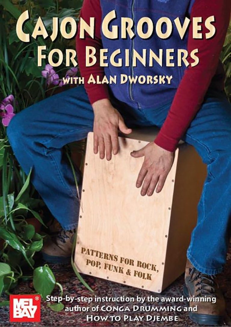 DVD Alan Dworsky Cajon Grooves para iniciantes com instruções de padrões para rock, pop, funk e folk, mostrando pessoa tocando cajón de madeira clara.