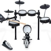 Bateria eletrônica Alesis Command Mesh SE com malha de zona dupla, incluindo pads de bateria, pratos e pedais em estrutura preta robusta