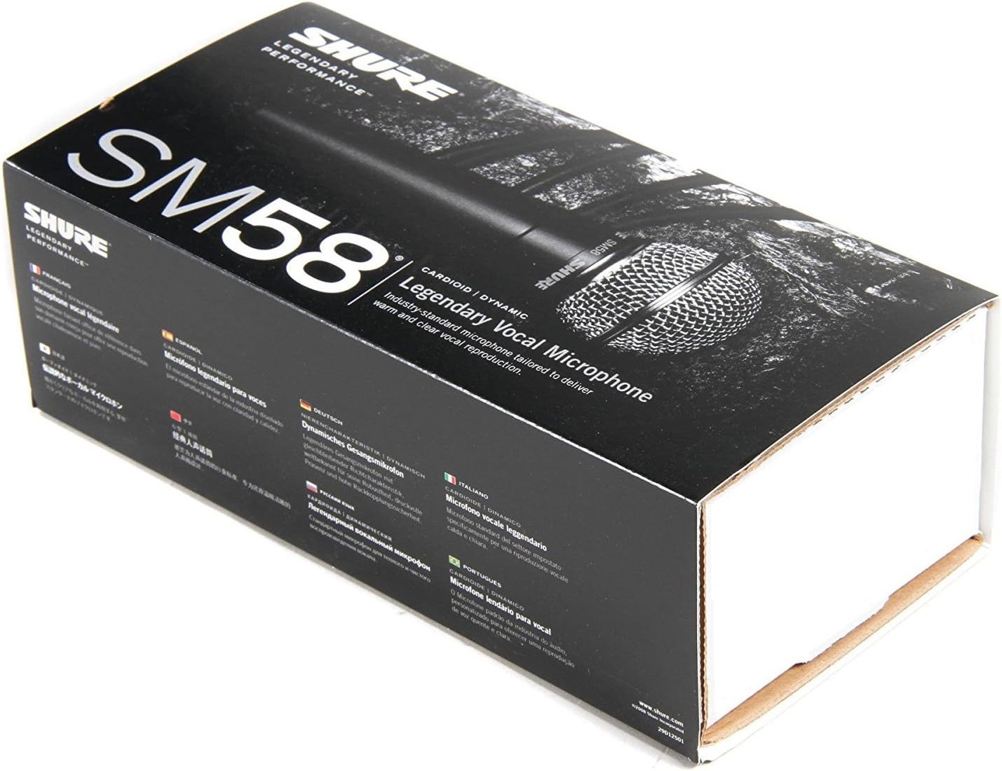Embalagem preta do microfone vocal dinâmico Shure SM58 com texto bilíngue e imagem do microfone