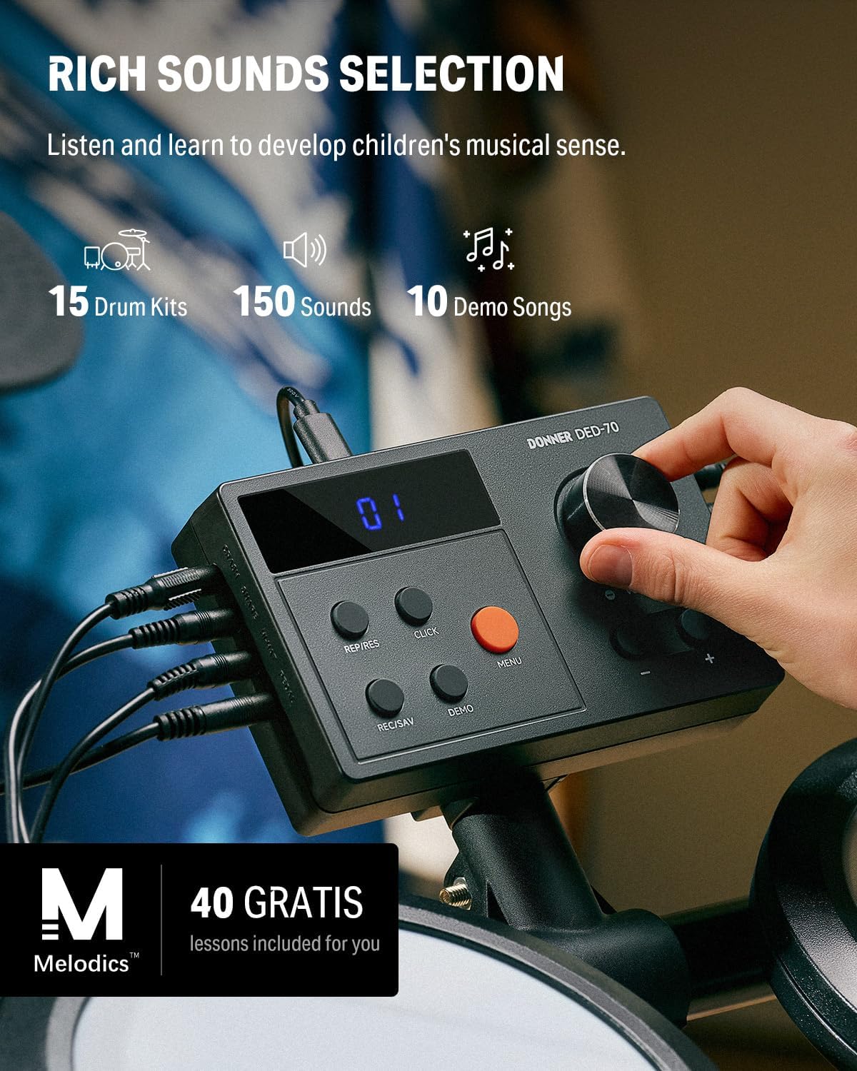 Módulo de som da bateria eletrônica Donner DED-70 com seleção de sons e aulas gratuitas Melodics.