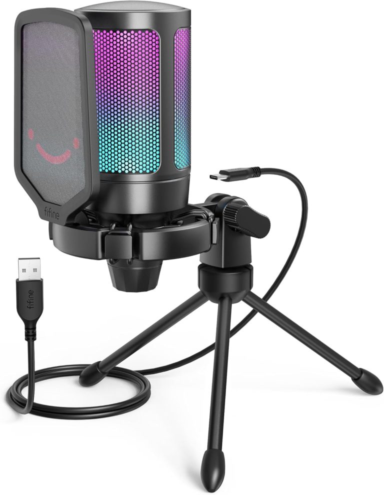 Microfone condensador USB FIFINE A6V para jogos com iluminação RGB, suporte tripé e cabo USB.