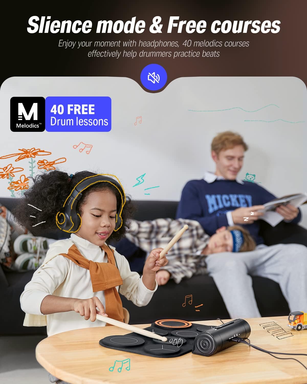 Menina tocando bateria eletrônica Donner DED-20 com headphones, modo silêncio e 40 aulas gratuitas Melodics.