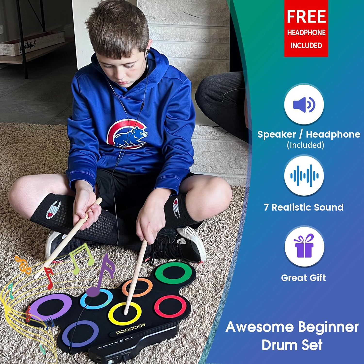 Criança usando bateria eletrônica infantil ROCKSOCKI com 7 pads coloridos e fone de ouvido incluso