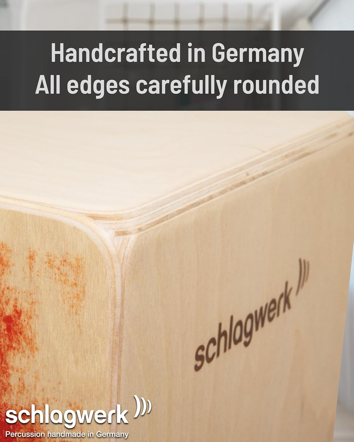 Detalhe do canto arredondado do cajon Schlagwerk artesanal feito na Alemanha