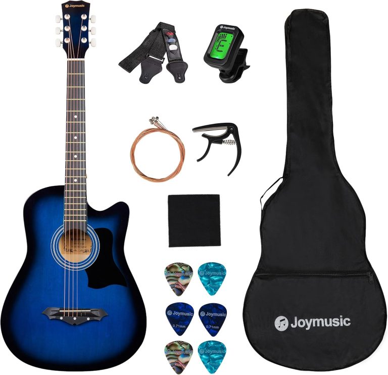 Violão acústico azul Joymusic JG-38C recortado com acessórios como alça, afinador, palhetas, pano e capa