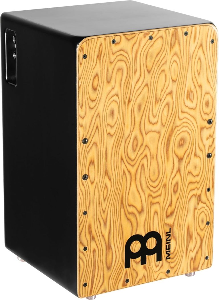 Meinl PWCP100MB Cajon com captador piezo passivo, corpo em bétula báltica, frente madeira natural, corpo preto fosco, alça lateral embutida
