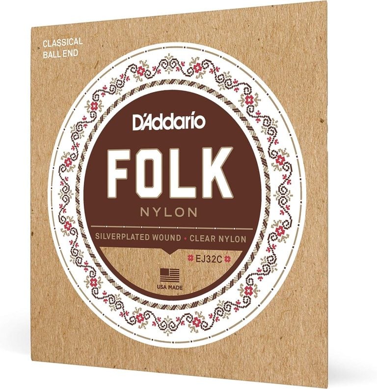 Embalagem das cordas D'Addario EJ32C para violão folk nylon transparente com revestimento prateado, embalagem reciclável e feita nos EUA