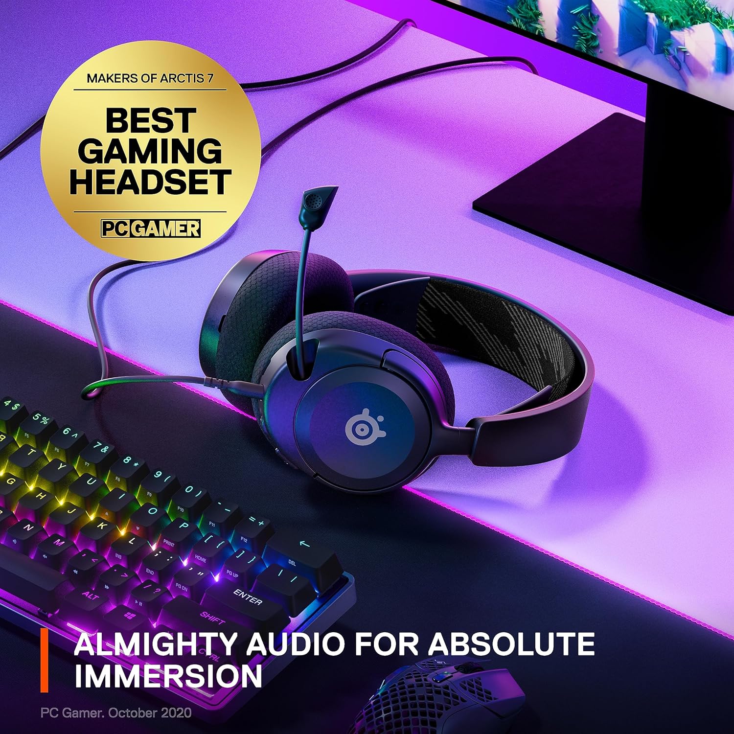 Headset Steelseries Arctis Nova 1 em setup gamer com teclado RGB e selo Best Gaming Headset