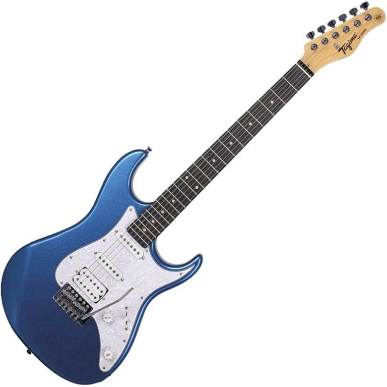 Guitarra elétrica Tagima TG-520 azul metálico brilhante com captadores HSS e ponte tremolo moderna