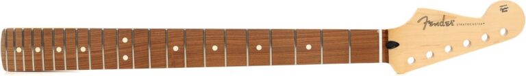 Braço da guitarra Fender Série Player Stratocaster com escala de Pau Ferro e 22 trastes jumbo médios.