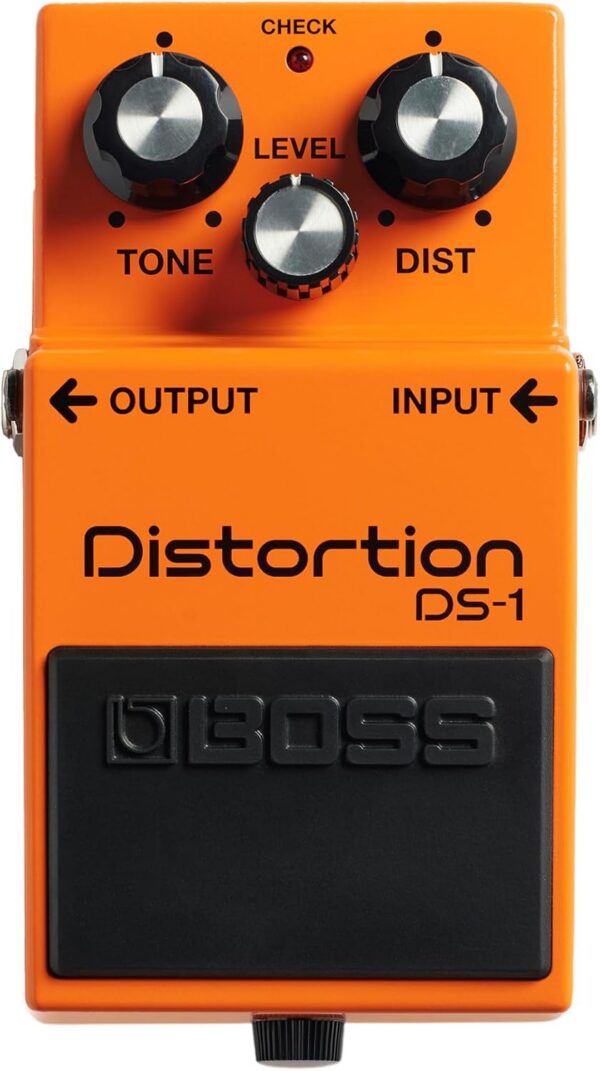 Pedal Boss DS-1 Distortion laranja com botões de controle Tone, Level e Dist