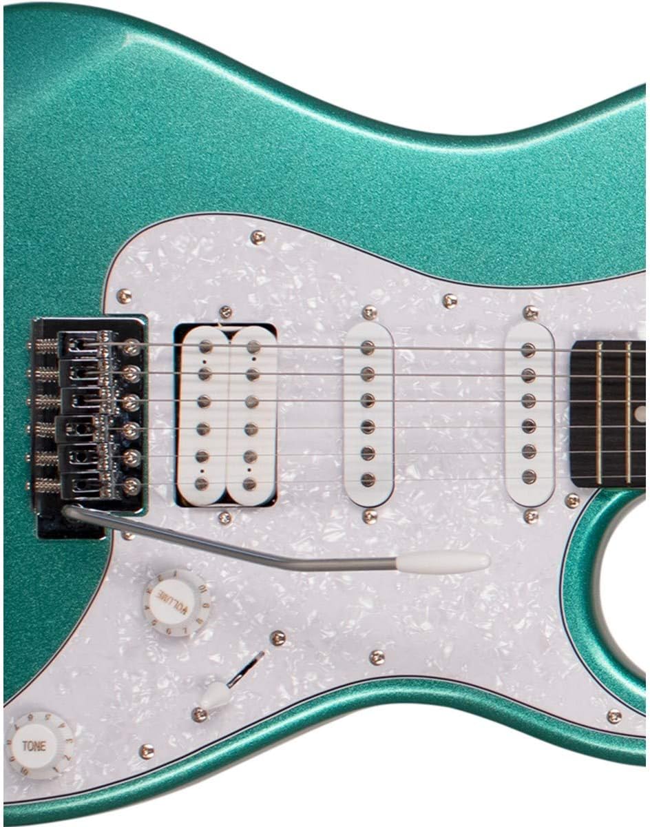 Close do corpo da guitarra elétrica Tagima TG-520 Metallic Surf Green com captadores HSS e ponte tremolo moderno