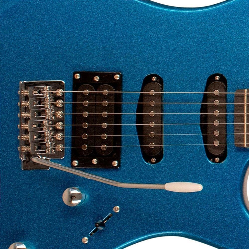 Close corpo guitarra Tagima TW Series TG-510 azul metálico mostrando captadores e ponte tremolo