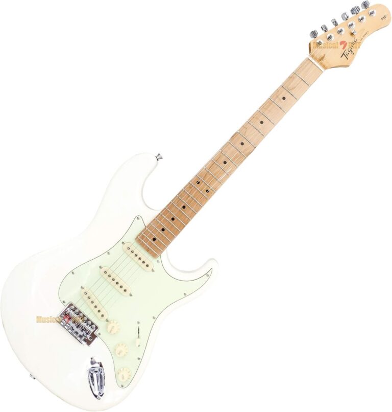Guitarra elétrica Tagima TG-530 Stratocaster branca com braço maple e corpo em basswood