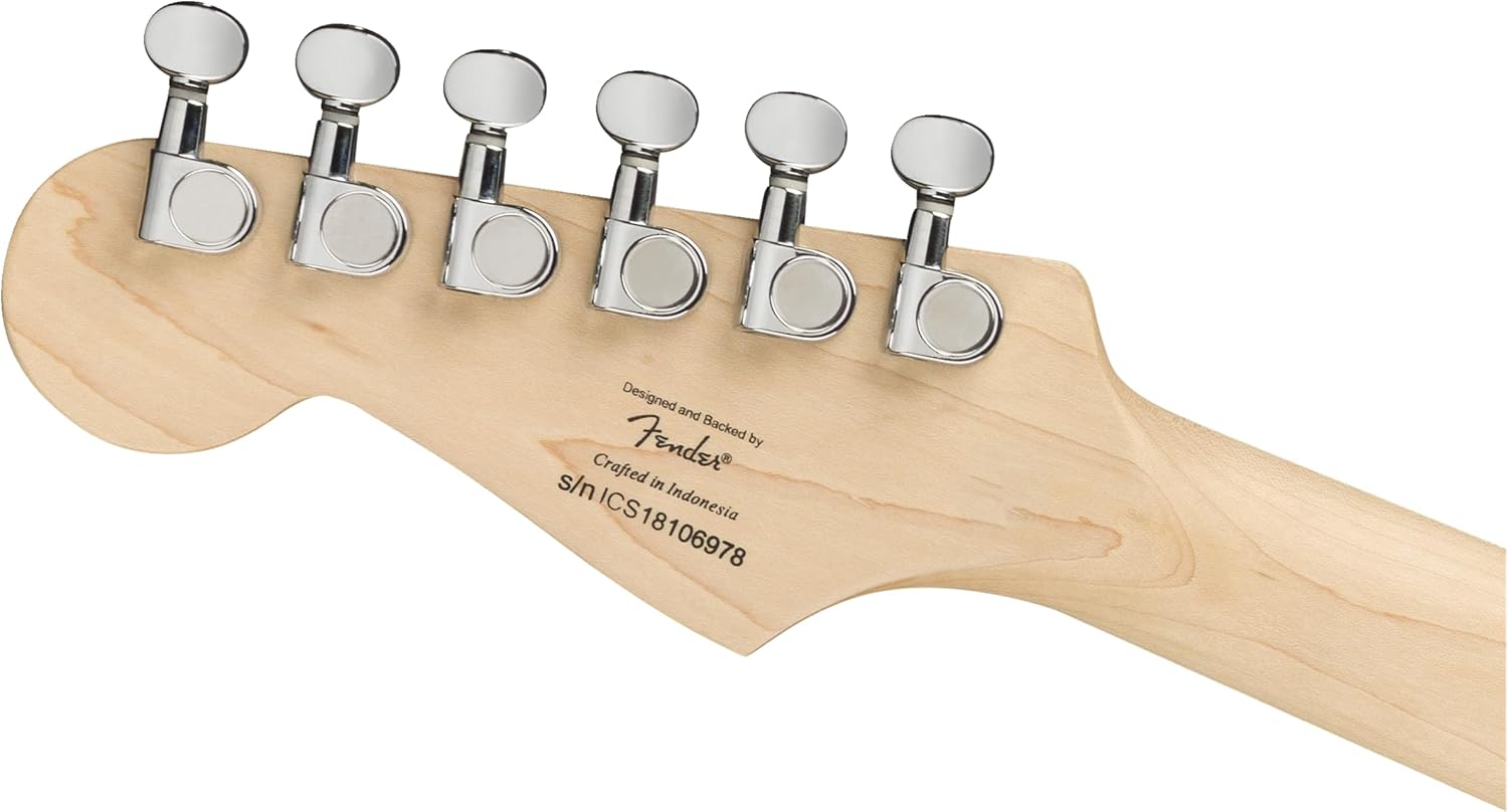 Parte traseira da cabeça da guitarra Fender Mini Stratocaster preta brilhante com inscrição de fabricação