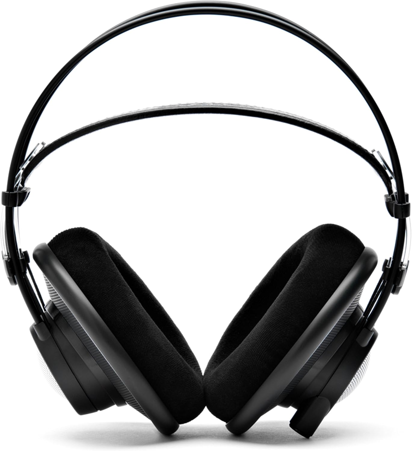 Fone AKG K702 preto over-ear open-back com almofadas espessas e design leve