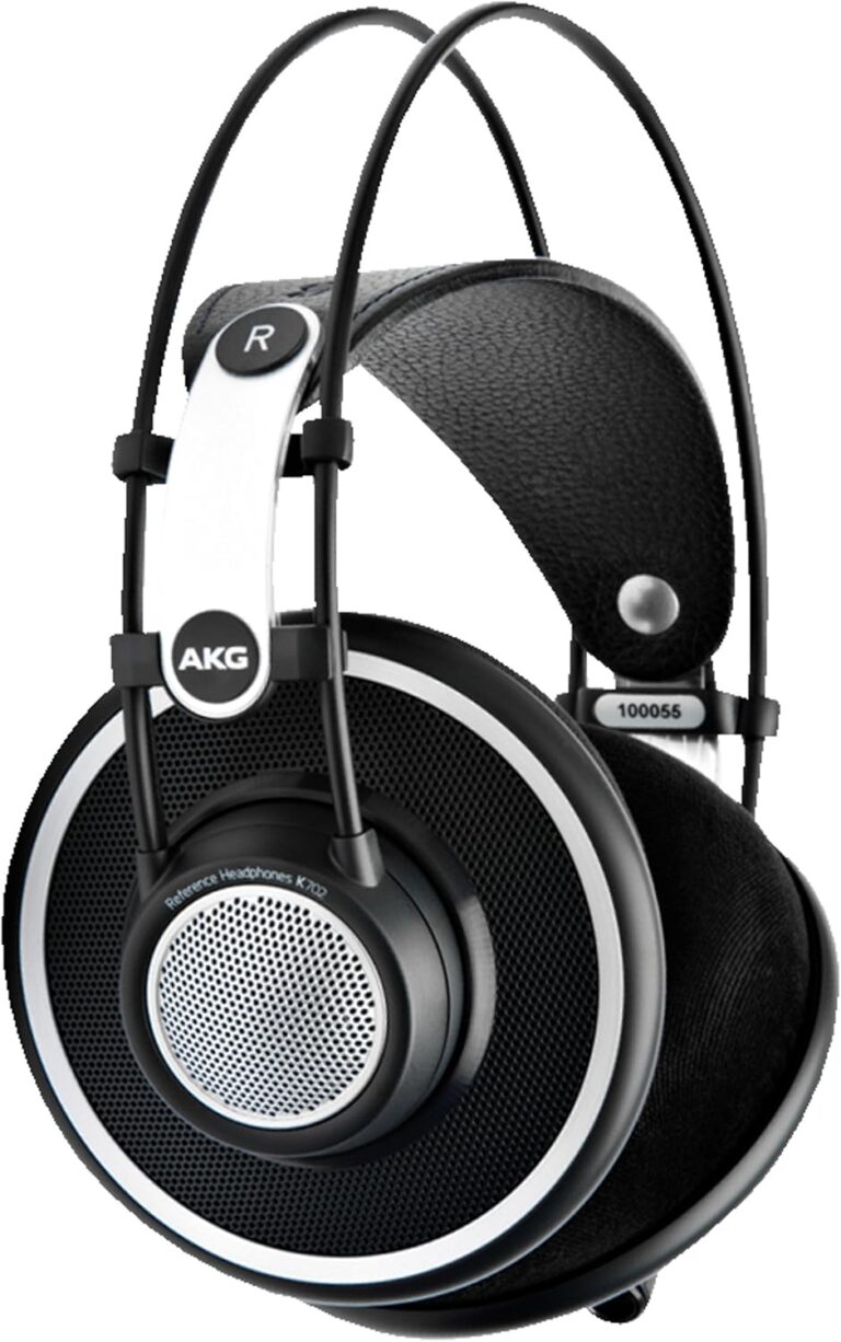 Fone de ouvido AKG K702 preto over-ear open-back com almofadas confortáveis e design moderno